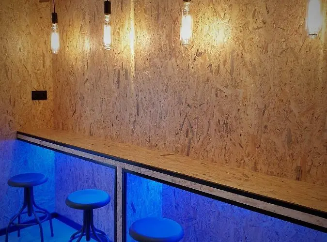 Mb Premium Eco - Adults Recommended 2*