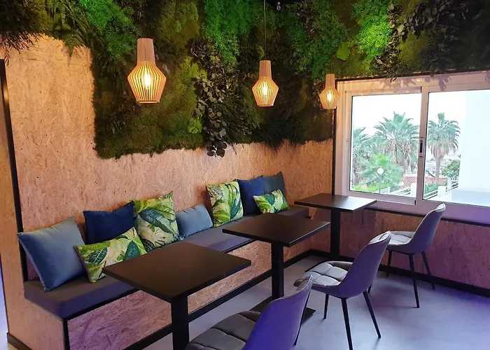 Mb Premium Eco - Adults Recommended 2*