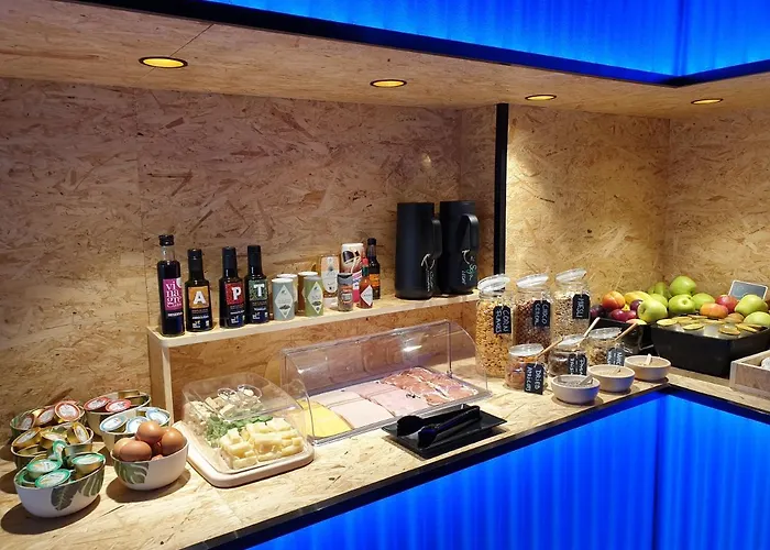 Mb Premium Eco - Adults Recommended 2*